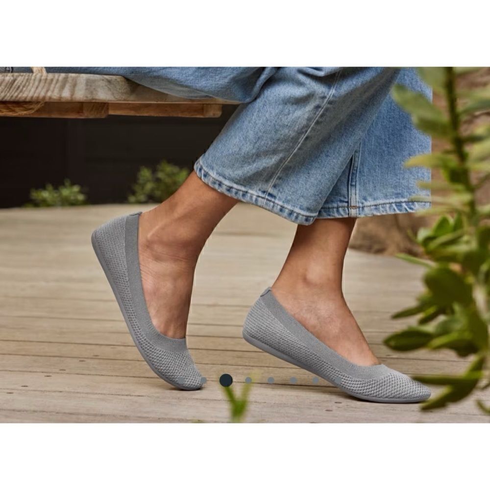 ALLBIRDS Tree Breezers Flats in Mallee Size 7.5